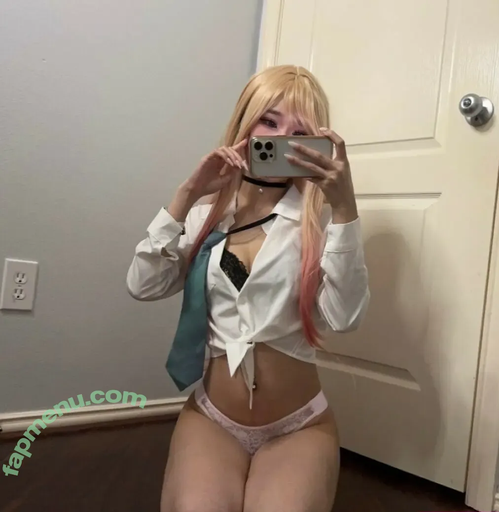 y3miku nude photo #0054 (y3mikucos)