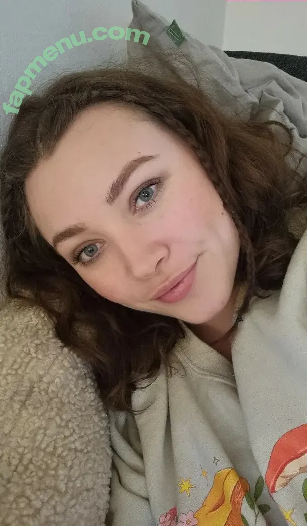 Ya Gal Al nude photo #0031 (AlexandraRose_x / alexandra_rose_x / yagallyd)