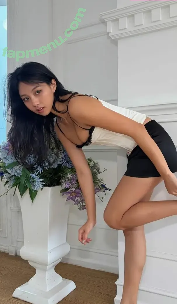 Ya Stacey nude photo #0161 (Stacey / s.kim / staceysaranxxx / ya.stacey)