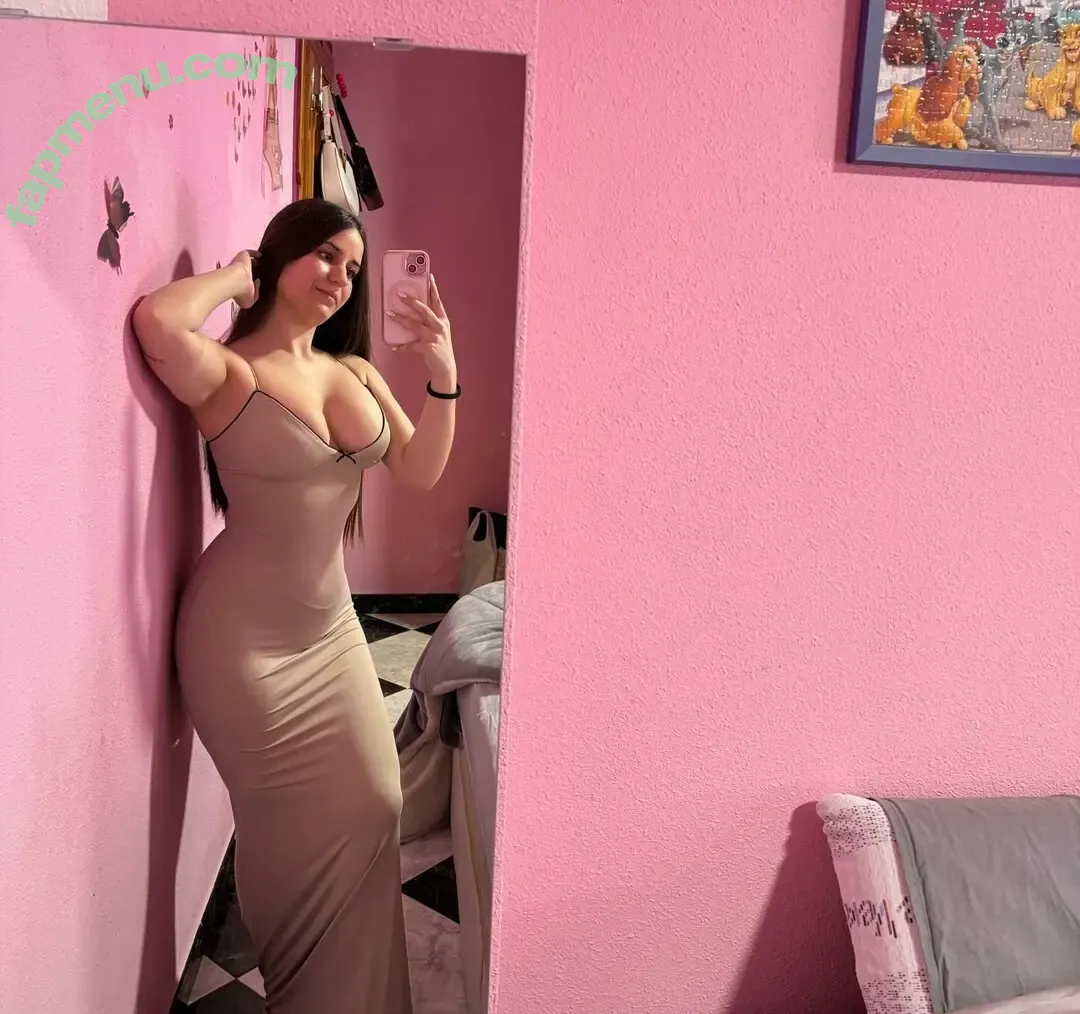 yaaiza99 nude photo #0024 (yaaiza99)