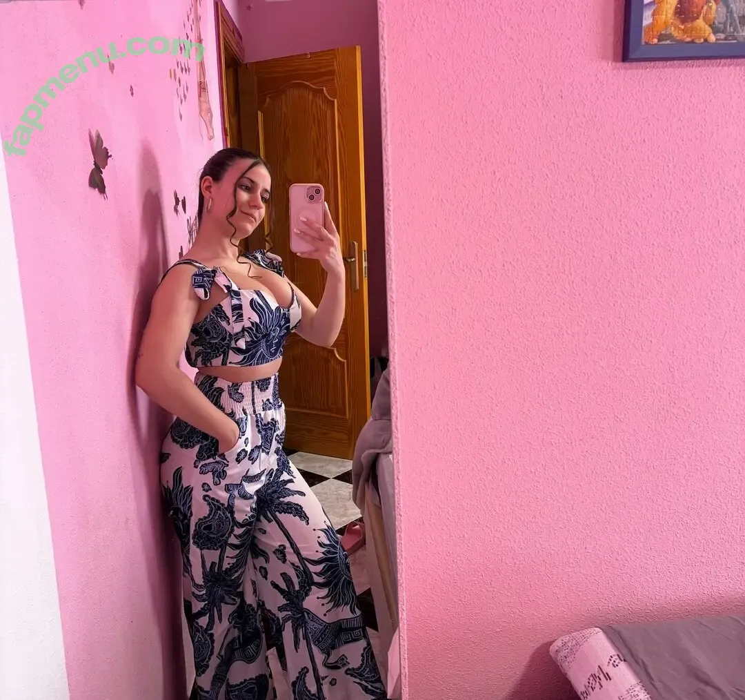 yaaiza99 nude photo #0028 (yaaiza99)