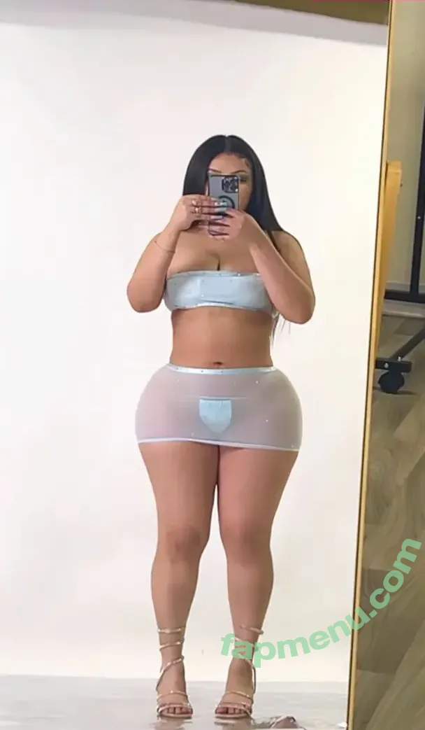 yaammsss nude photo #0001 (yaaammmssss)