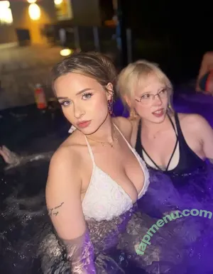 yaboielina / elina nude photo #0720