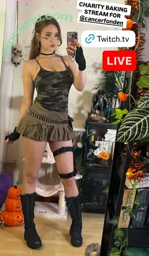 yaboielina / elina nude photo #0777