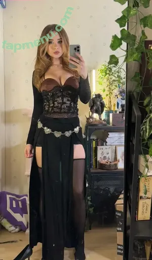 yaboielina / elina nude photo #0843