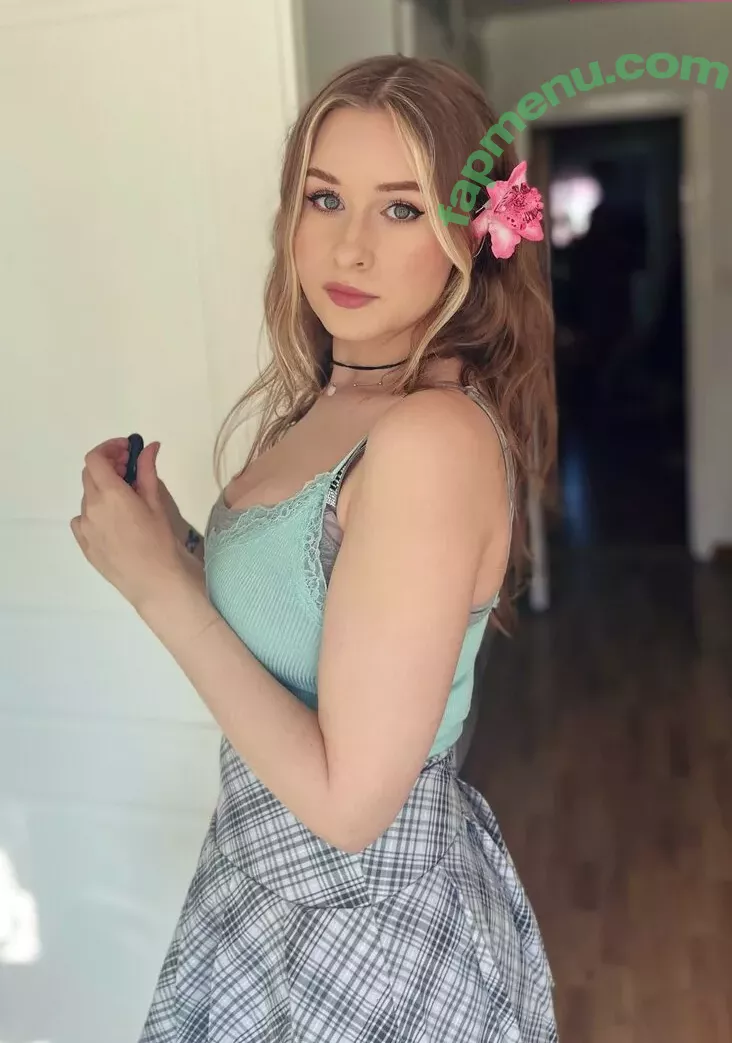 yaboielina nude photo #0074 (elina)