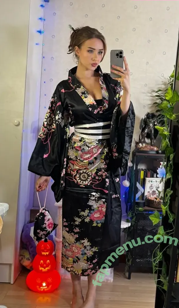 yaboielina nude photo #0756 (elina)