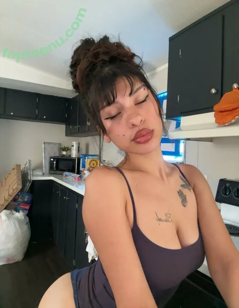 Yadhirazzep nude photo #0120 (StunnAsmr_ / Y ASMR / Yasmr / iluvyad / stunnasmr / yeyamascomodo)