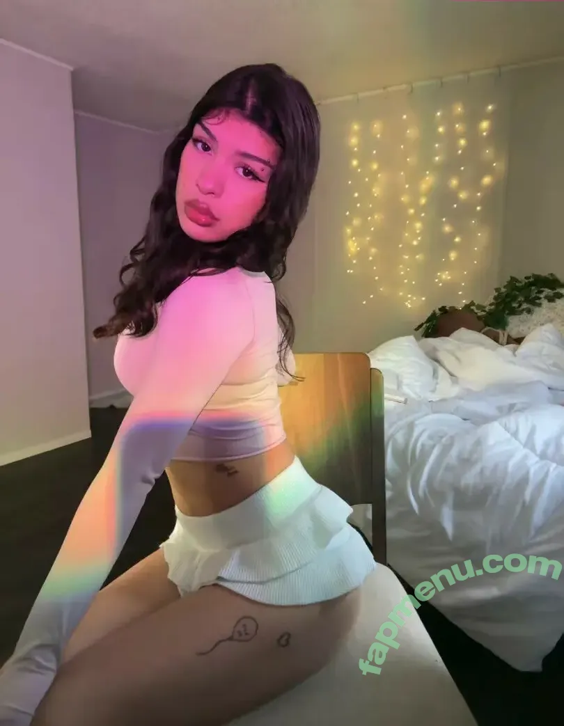 Yadhirazzep nude photo #0149 (StunnAsmr_ / Y ASMR / Yasmr / iluvyad / stunnasmr / yeyamascomodo)