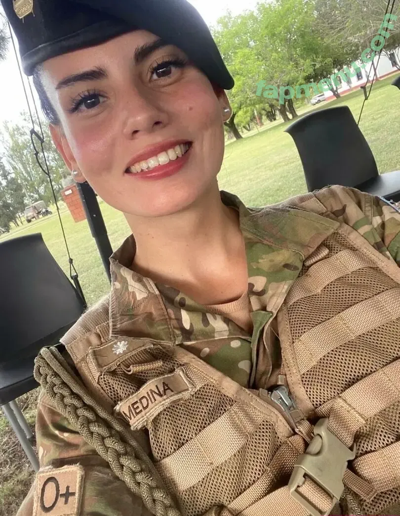 Yae Medina nude photo #0001 (yaemed / yaemedina)