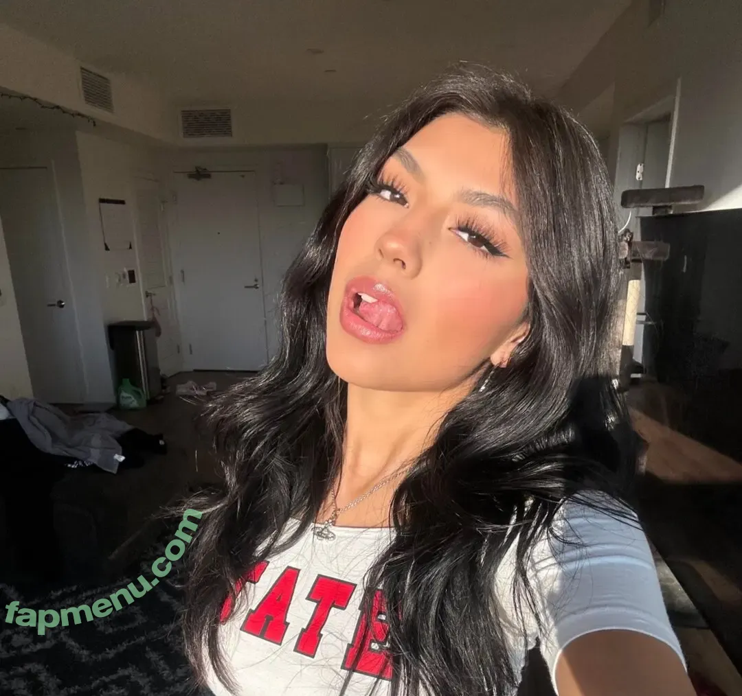 Yael Bernal nude photo #0086 (yaelbernal3 / yaelbernall)