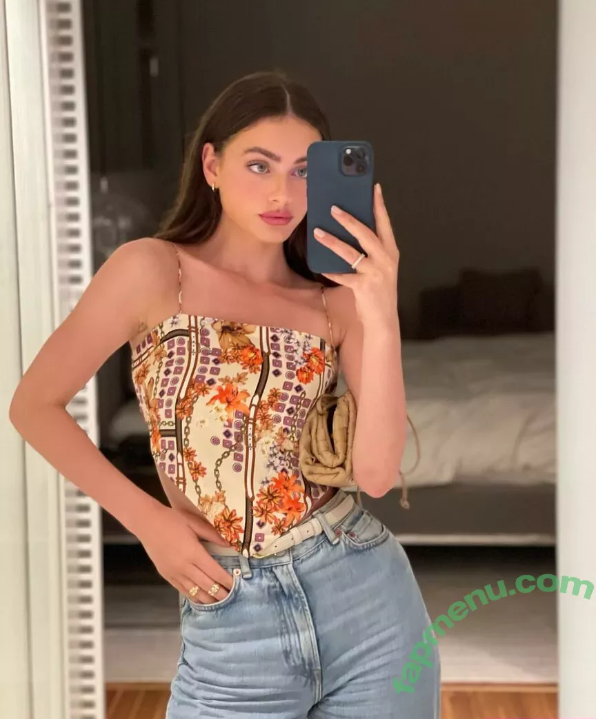 Yael Shelbia nude photo #0007 (yaelshelbia)