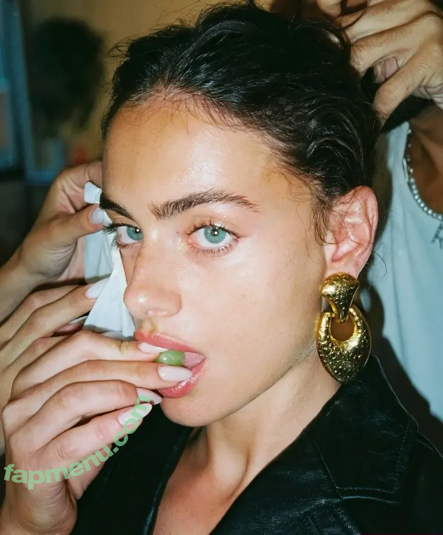 Yael Shelbia nude photo #0322 (yaelshelbia)