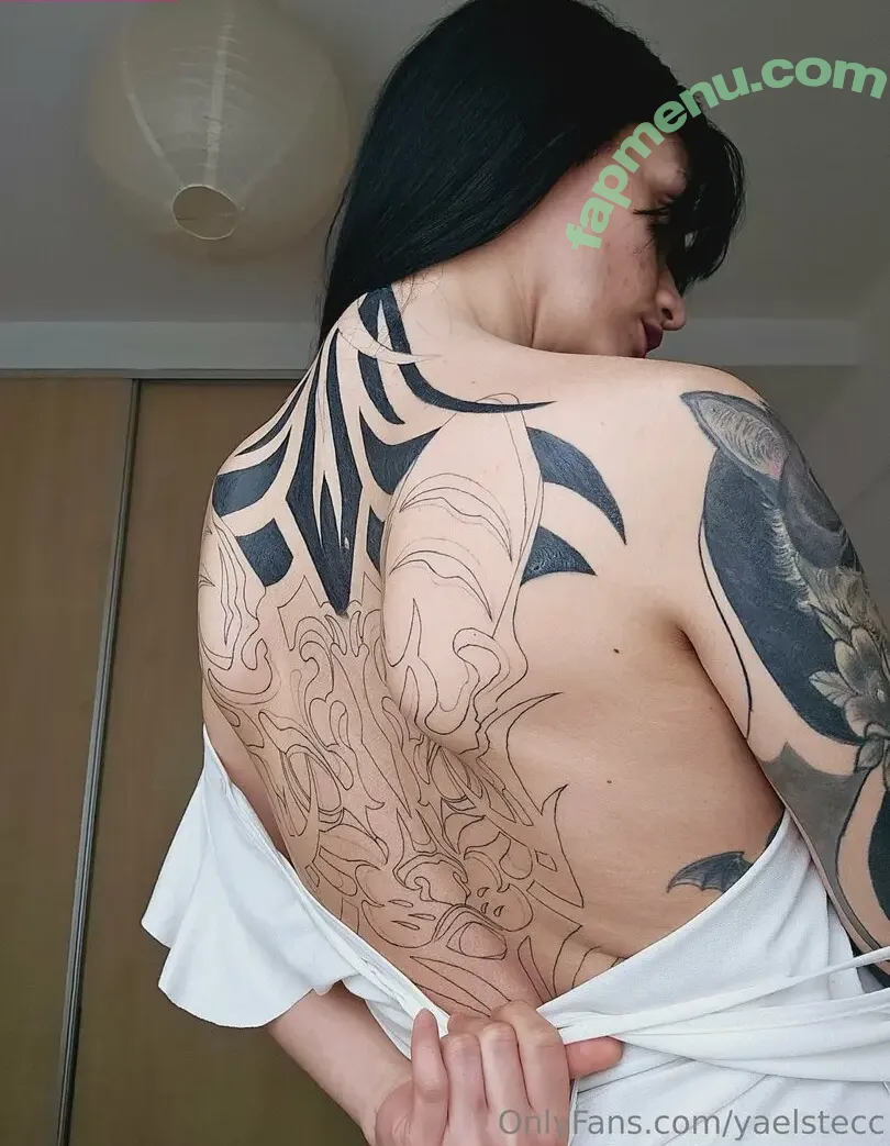 yaelstecc nude photo #0002 (yael.stc)