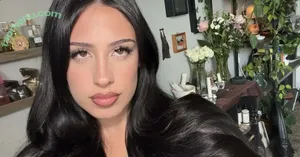 Yagirlnataliee / yagirl.natalie / yagirlnatalliee nude photo #0041