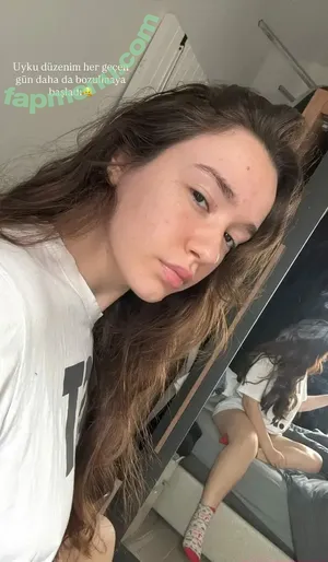 Yağmur Şimşek / yagmrsmsk / yagmursimsek / yamursimseek nude photo #0166