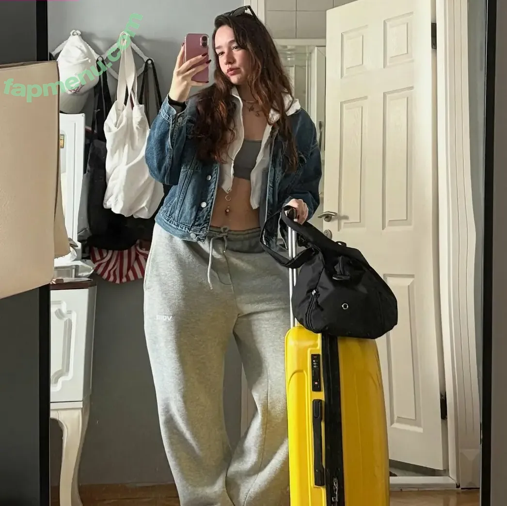 Yağmur Şimşek nude photo #0170 (yagmrsmsk / yagmursimsek / yamursimseek)