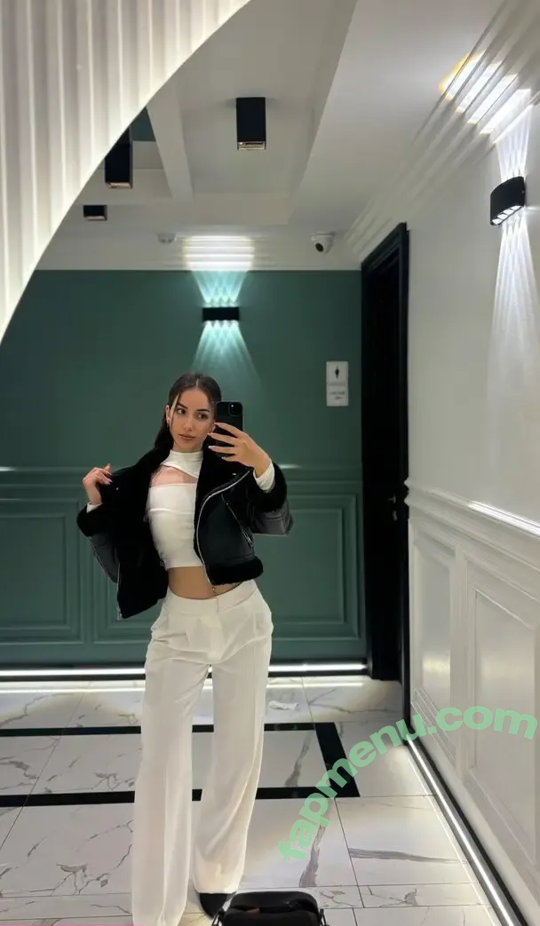 yagmurakbulutt_ nude photo #0007 (yagmurakbulutt_)