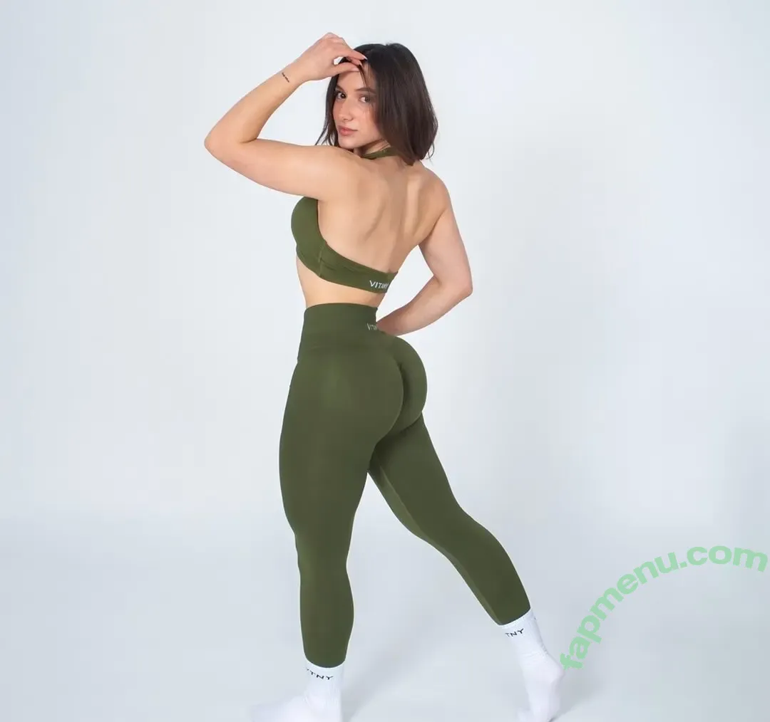yagmurakbulutt_ nude photo #0038 (yagmurakbulutt_)