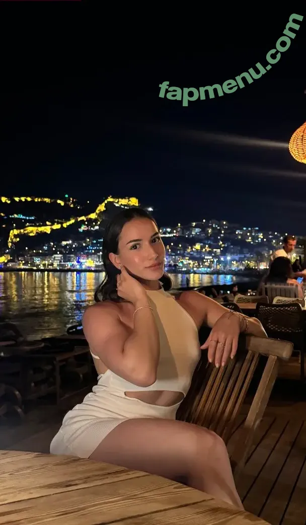 yagmurakbulutt_ nude photo #0041 (yagmurakbulutt_)