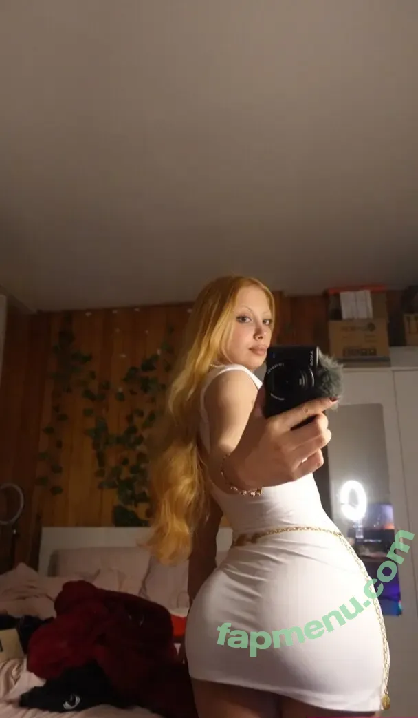 yagmuriave nude photo #0077 (Yagmur Dinc)