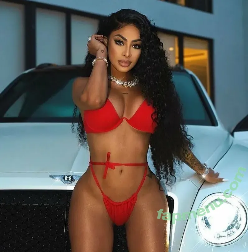 Yailin La Más Viral nude photo #0004 (Yailin La Más Viral)