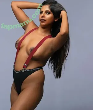 Yajna Seni / yajnaseni25 nude photo #0301