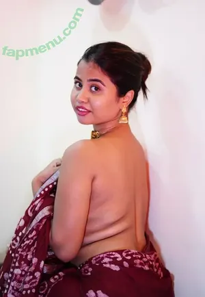 Yajna Seni / yajnaseni25 nude photo #0307