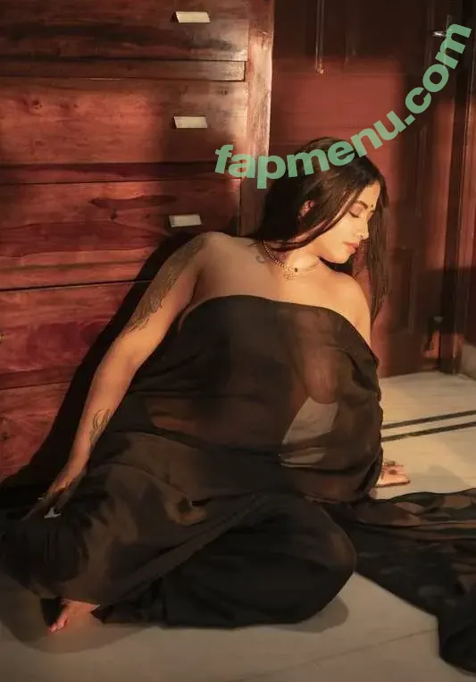 Yajna Seni nude photo #0300 (yajnaseni25)