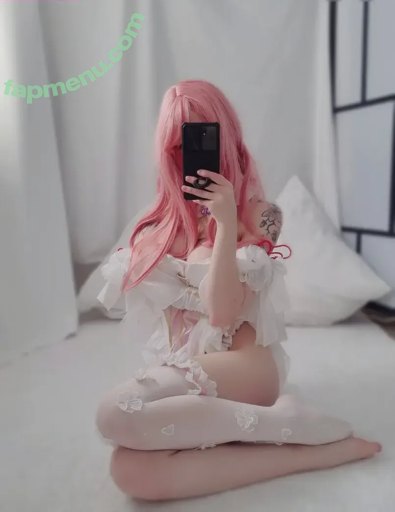 Yakisa.insta nude photo #0129 (yakisa)