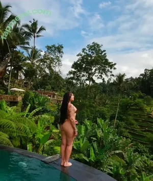 Yamile Duran / Keepingup.wityami nude photo #0132