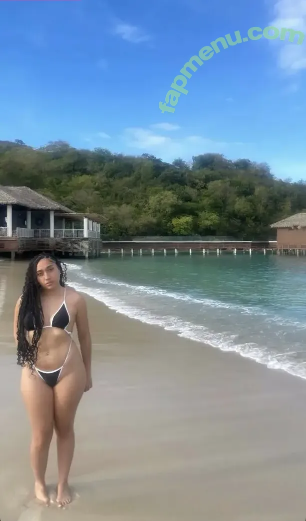 Yamile Duran nude photo #0042 (Keepingup.wityami)