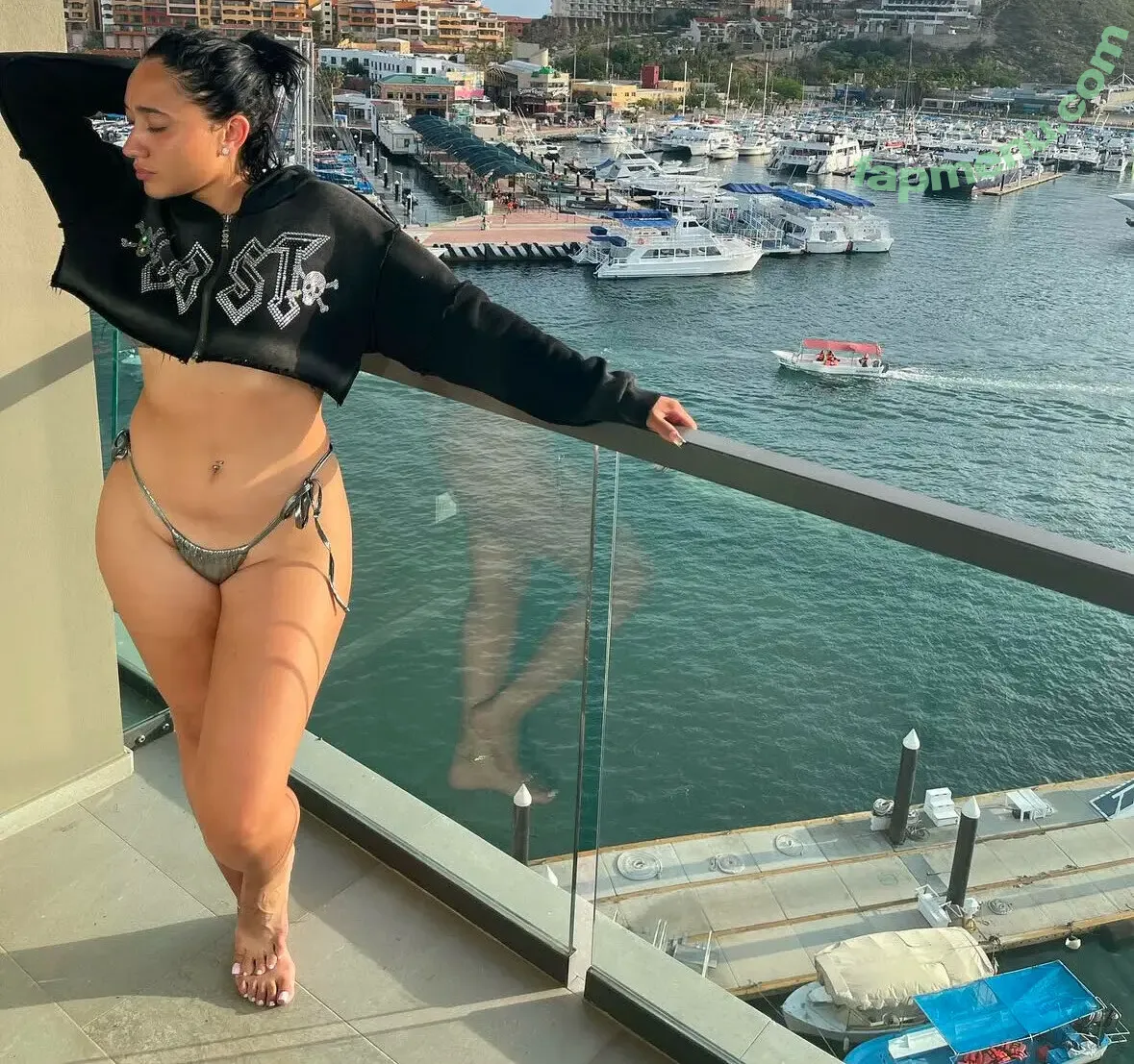 Yamile Duran nude photo #0053 (Keepingup.wityami)