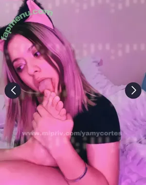 yamycoo / yamycortes nude photo #0004
