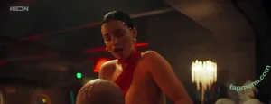  nude photo #0007