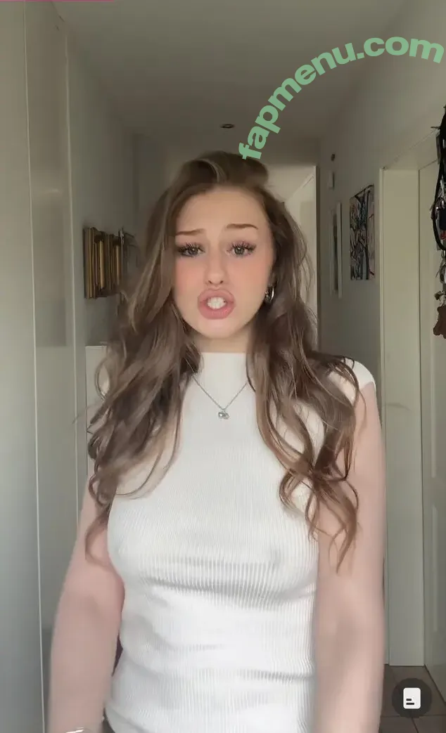 Yana Clare nude photo #0049 (yanaclare)