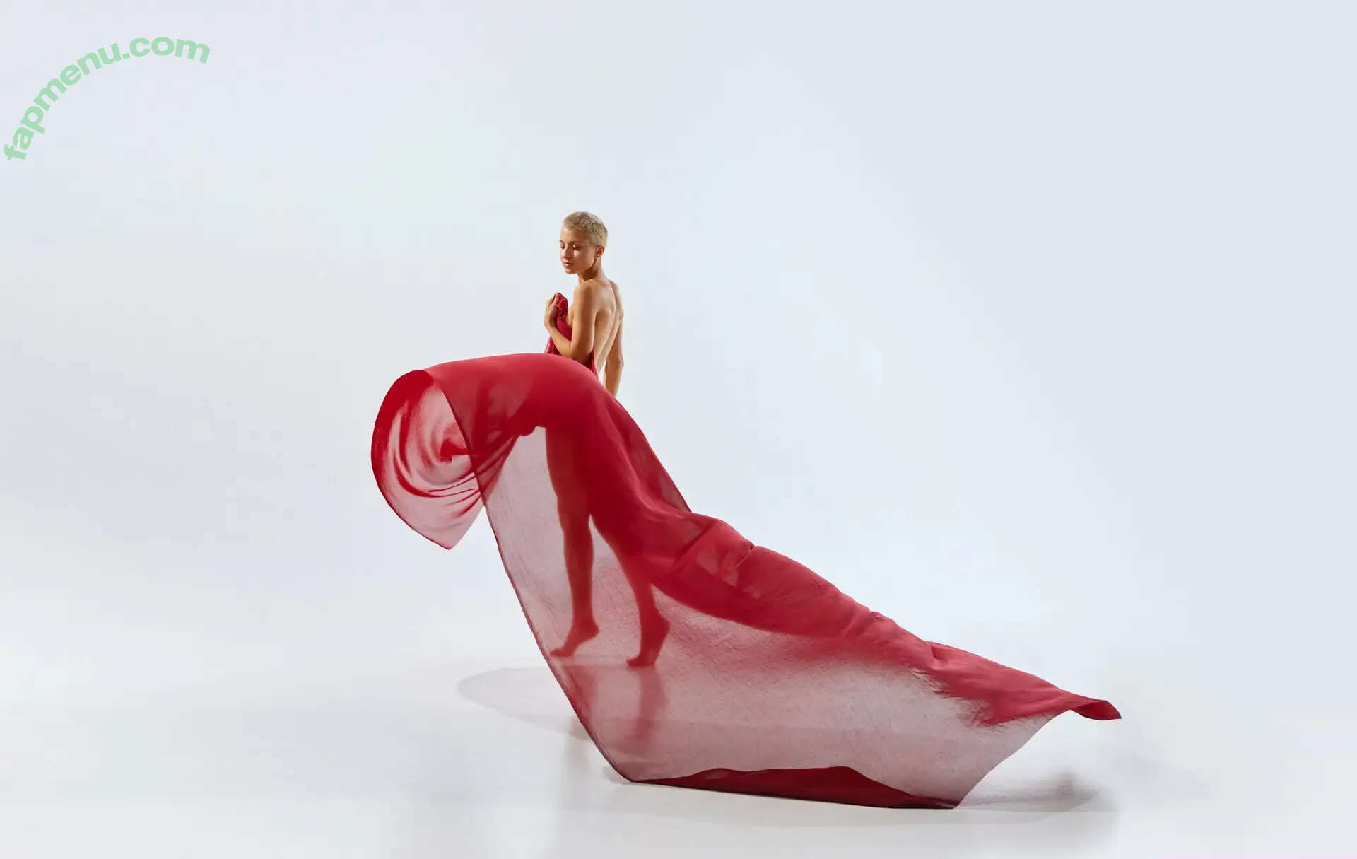 yana_donenko nude photo #0041 (yana_donenko)