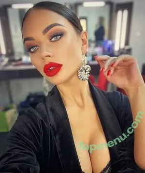 Yana Koshkina / yana_koshkina_official nude photo #0041