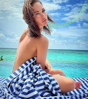 Yana Koshkina / yana_koshkina_official nude photo #0073