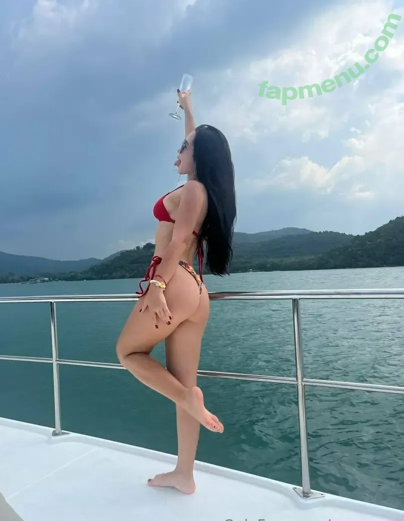 yanamae nude photo #0074 (yana_mae88)