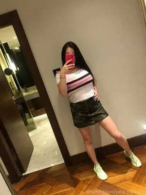 yanamulberry / yana_group nude photo #0115