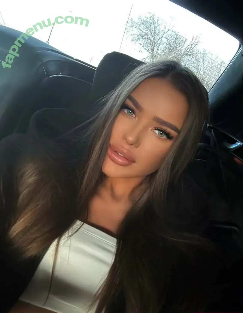 Yanapassion nude photo #0011 (Yanapassion)