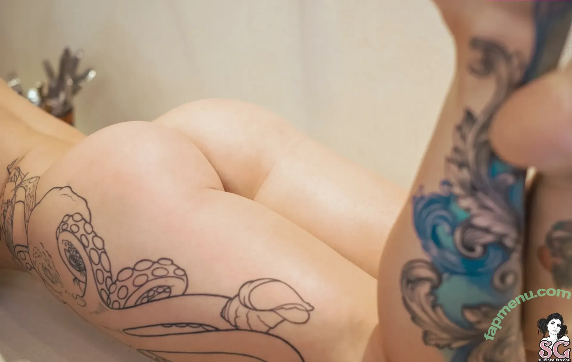 Yanasinner nude photo #0126 (Janesinner)