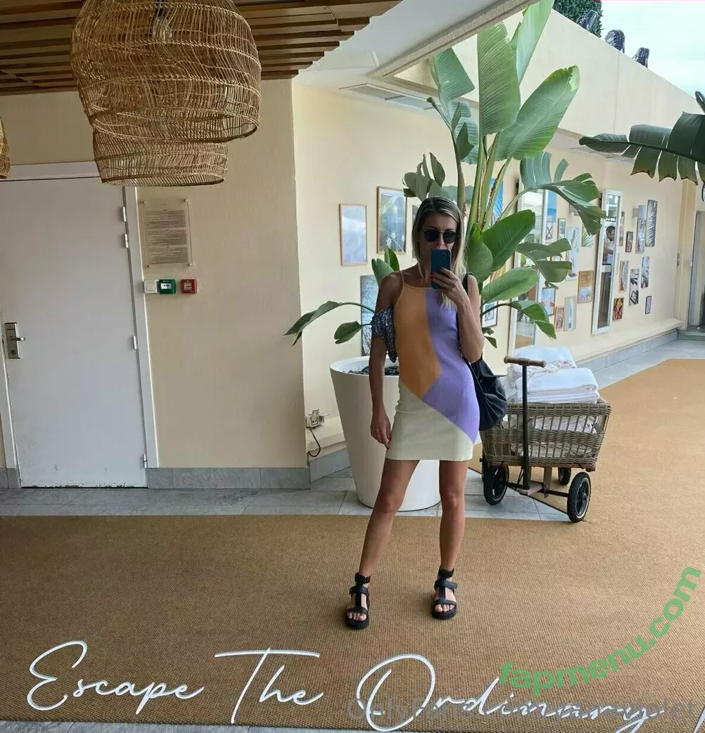 yanaviolet nude photo #0083 (Yanae / bylkamonic)