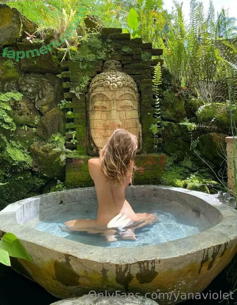 yanaviolet nude photo #0089 (Yanae / bylkamonic)