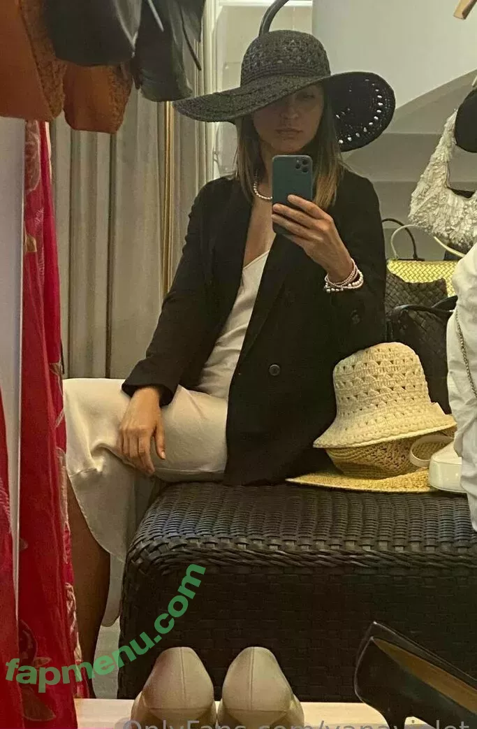 yanaviolet nude photo #0101 (Yanae / bylkamonic)