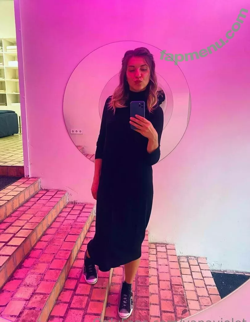 yanaviolet nude photo #0102 (Yanae / bylkamonic)