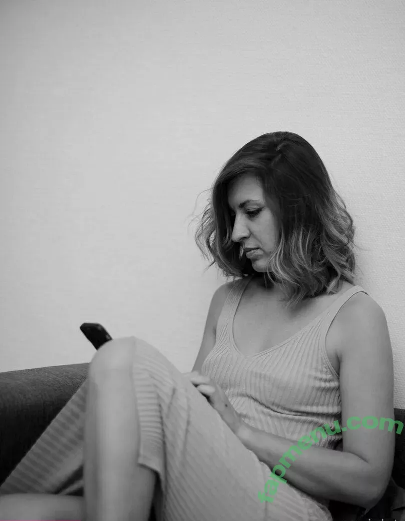 yanaviolet nude photo #0146 (Yanae / bylkamonic)