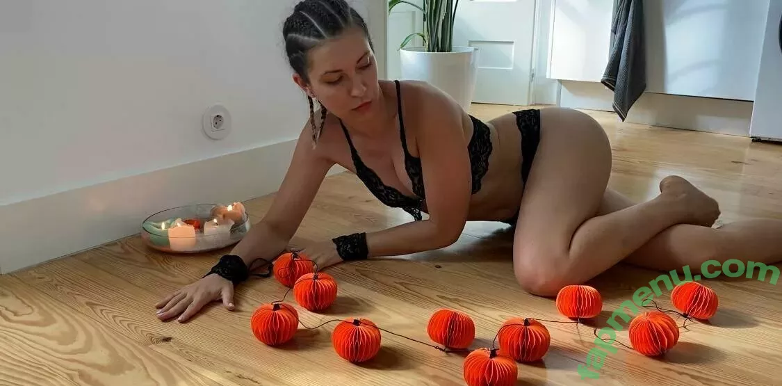 yanaviolet nude photo #0147 (Yanae / bylkamonic)