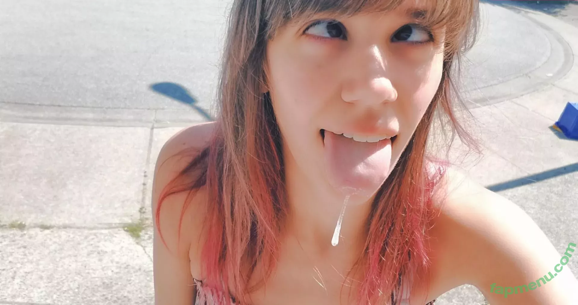 Yanderekamii nude photo #0055 (Yanderekamii)